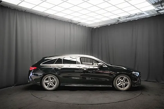 Mercedes-Benz Cla180 2023 photo 5