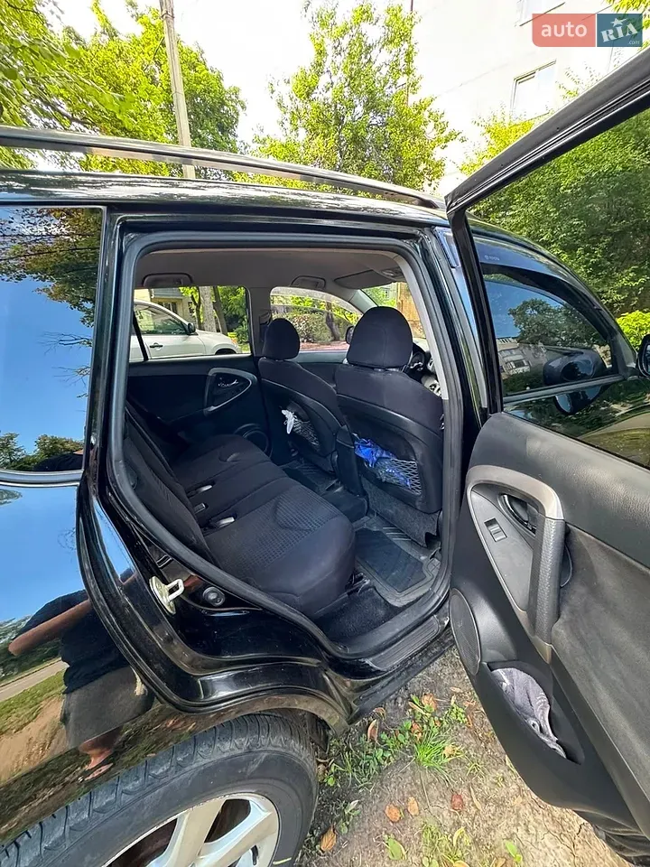 Toyota Rav4 2008 photo 5
