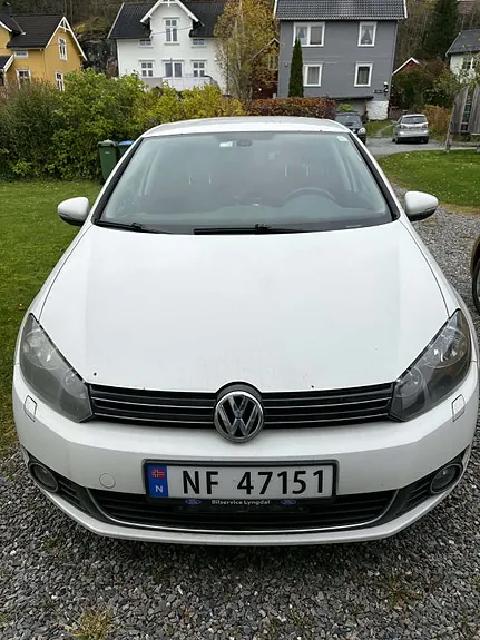 Volkswagen Golf Vi 2011 photo 2