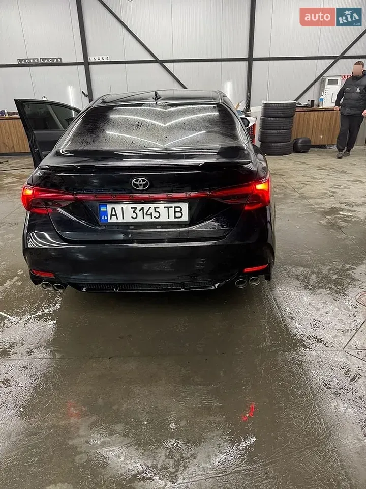 Toyota Avalon 2018 photo 5