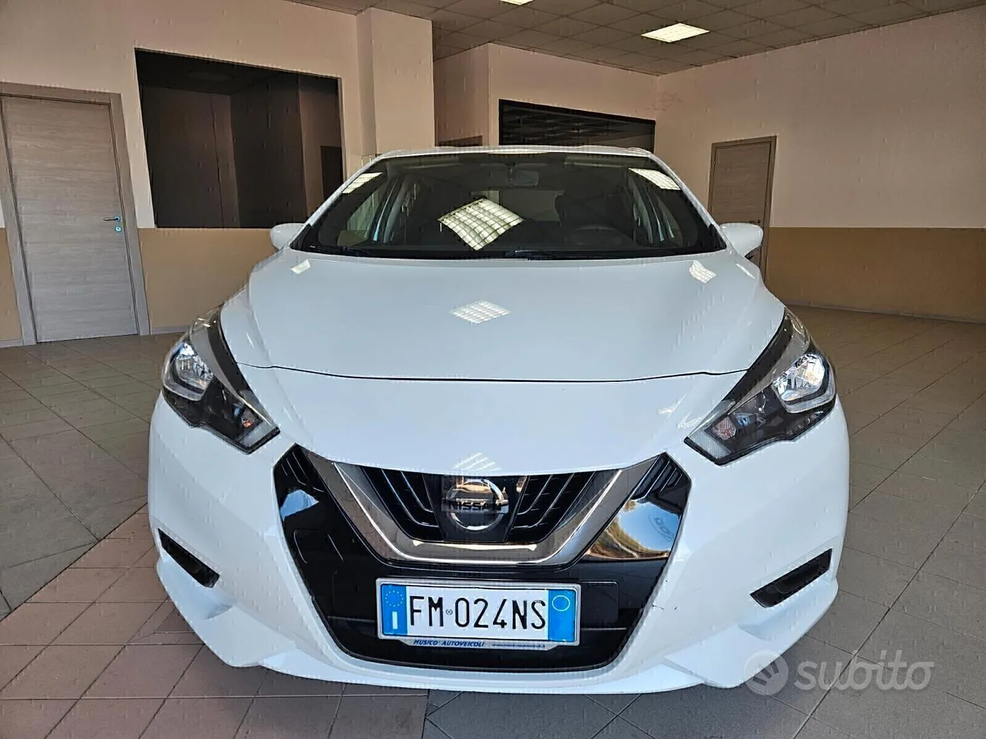 Nissan Micra 2017 photo 2