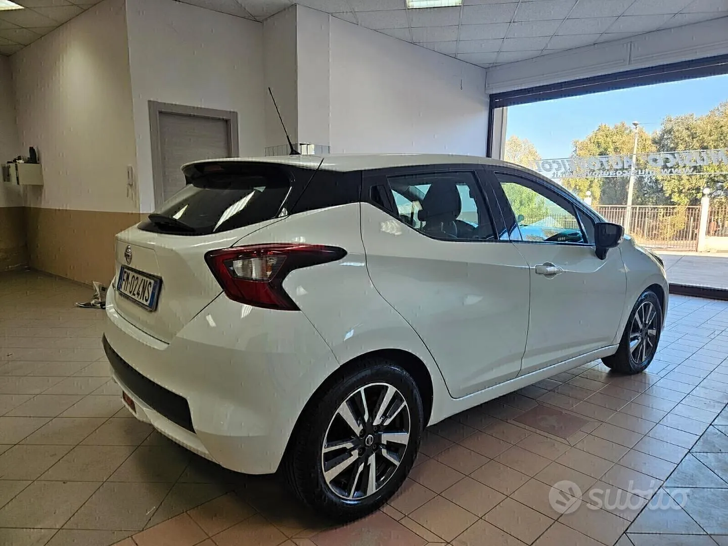 Nissan Micra 2017 photo 5