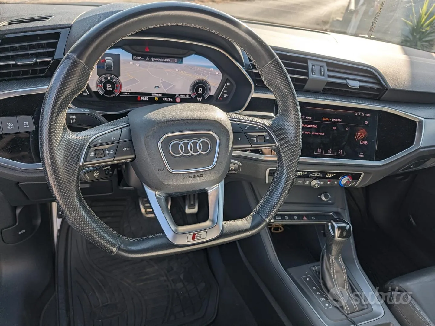 Audi Q3 2020 photo 5
