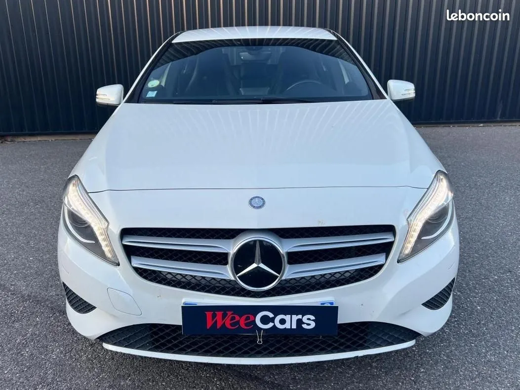 Mercedes-Benz A-Class 2014 photo 2