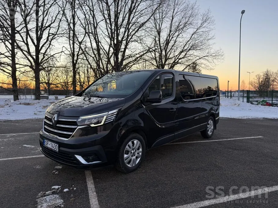 Renault Trafic 2022 photo 2