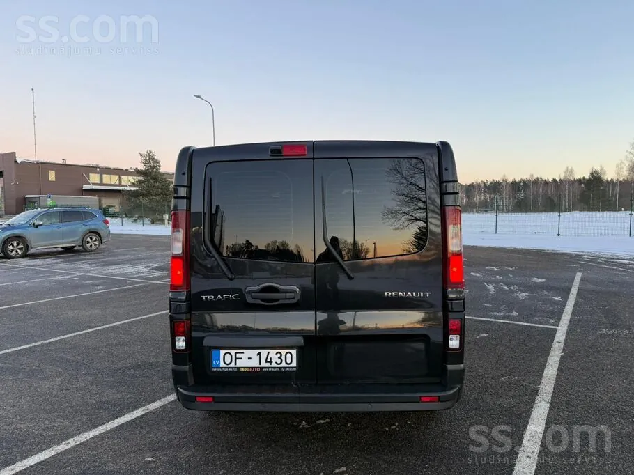 Renault Trafic 2022 photo 4