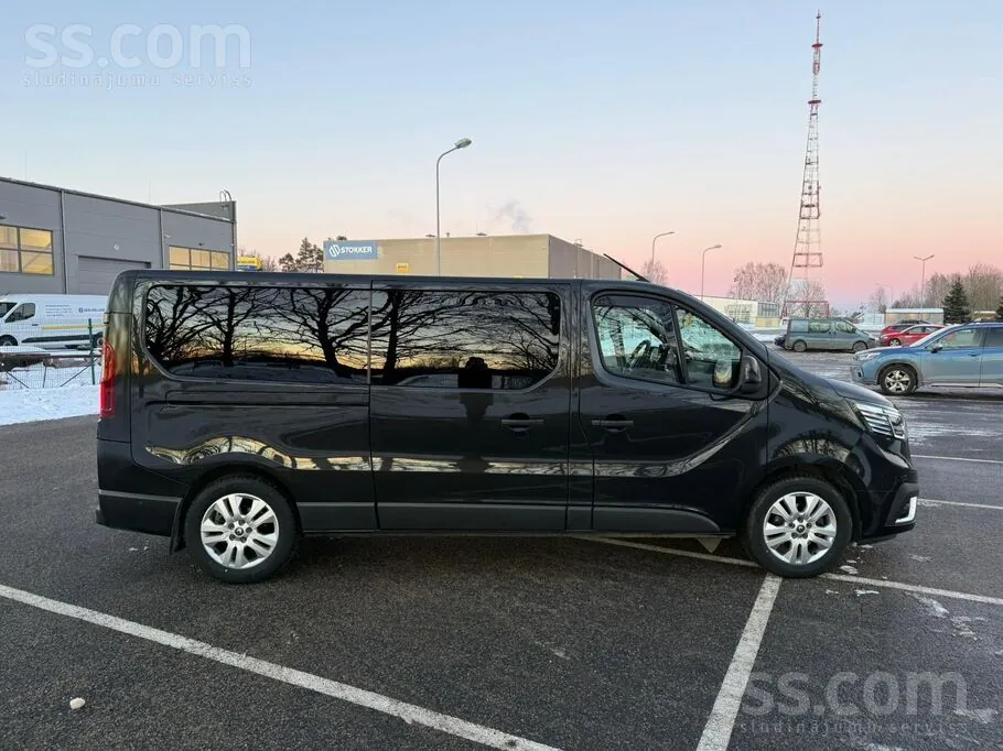 Renault Trafic 2022 photo 5