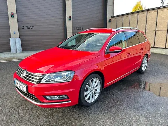 Volkswagen Passat 2014 photo 2