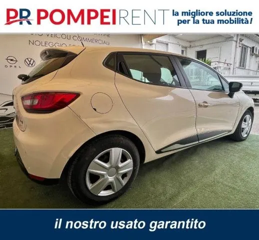 Renault Clio 2015 photo 3