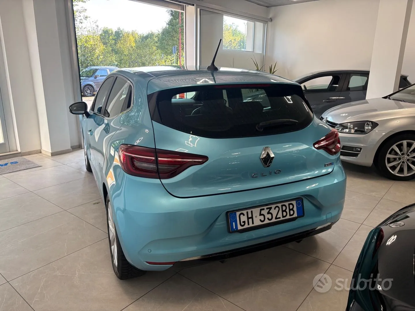 Renault Clio 2022 photo 2