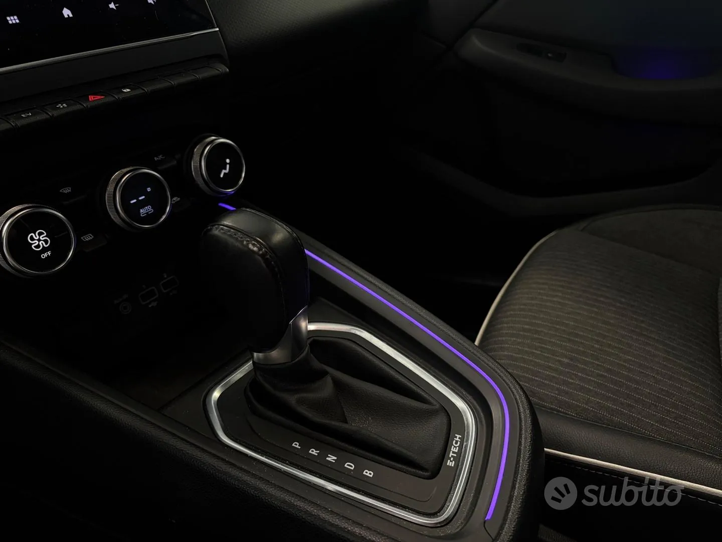 Renault Clio 2022 photo 3