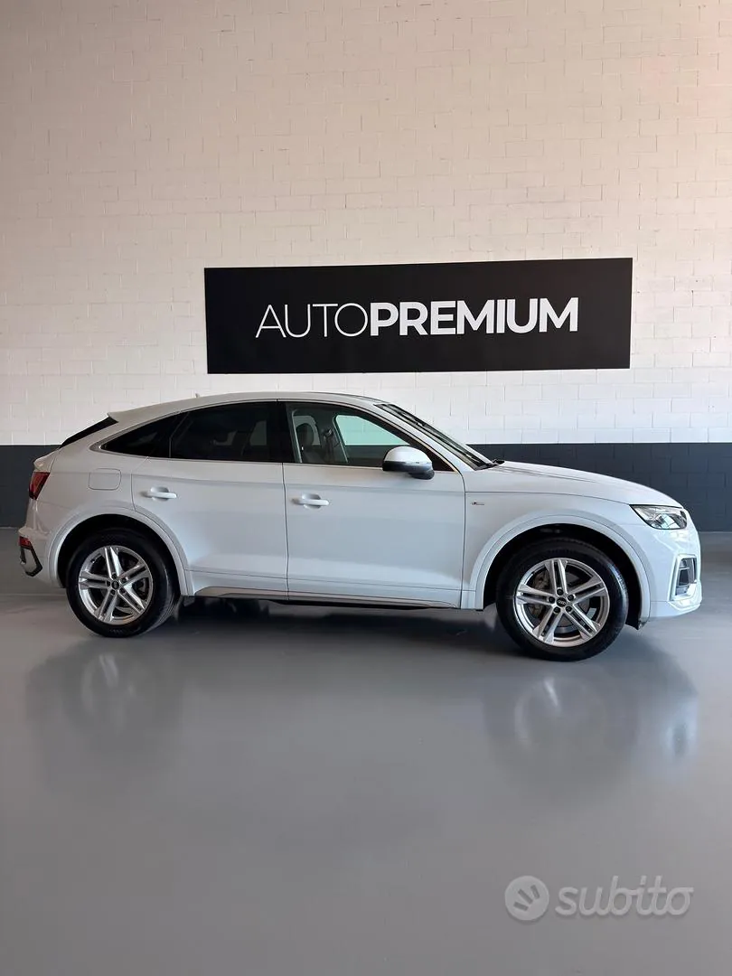 Audi Q5 2022 photo 2
