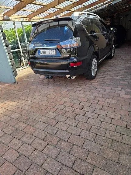 Mitsubishi Outlander 2010 photo 3