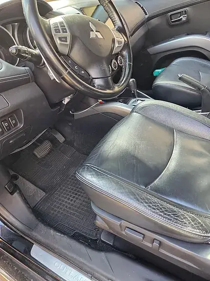 Mitsubishi Outlander 2010 photo 5
