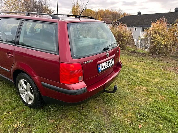 Volkswagen Passat 2000 photo 5