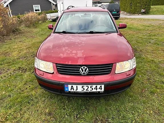 Volkswagen Passat 2000 photo 3
