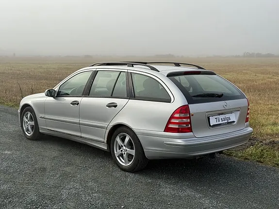 Mercedes-Benz C200 2004 photo 5