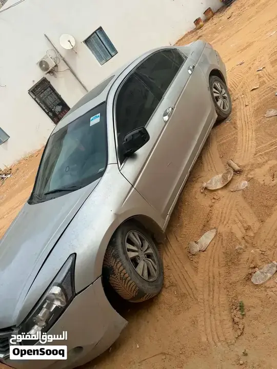 Honda Accord 2010 photo 2