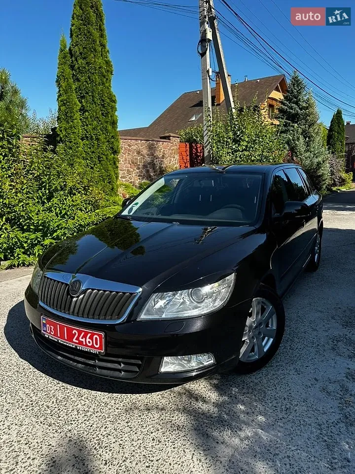Skoda Octavia 2009 photo 3