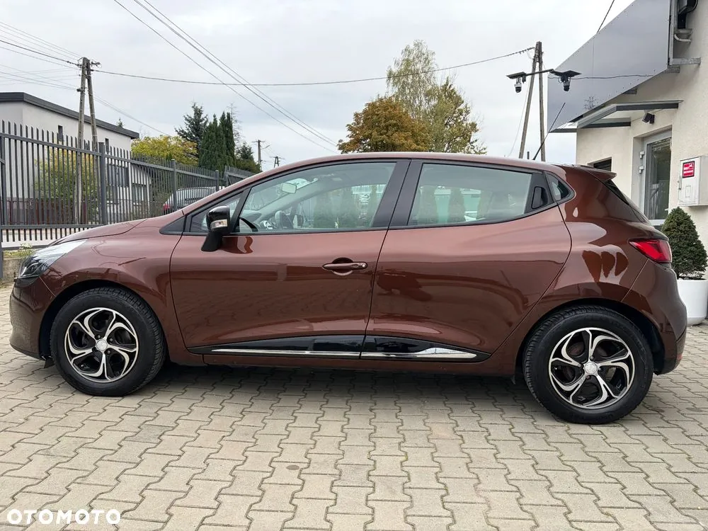 Renault Clio 2013 photo 2