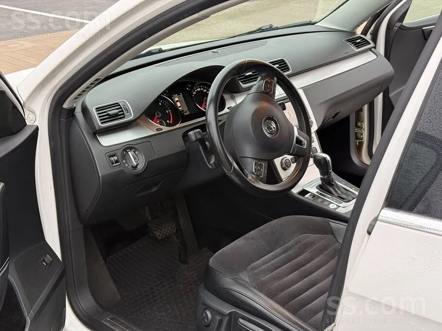 Volkswagen Passat 2013 photo 5