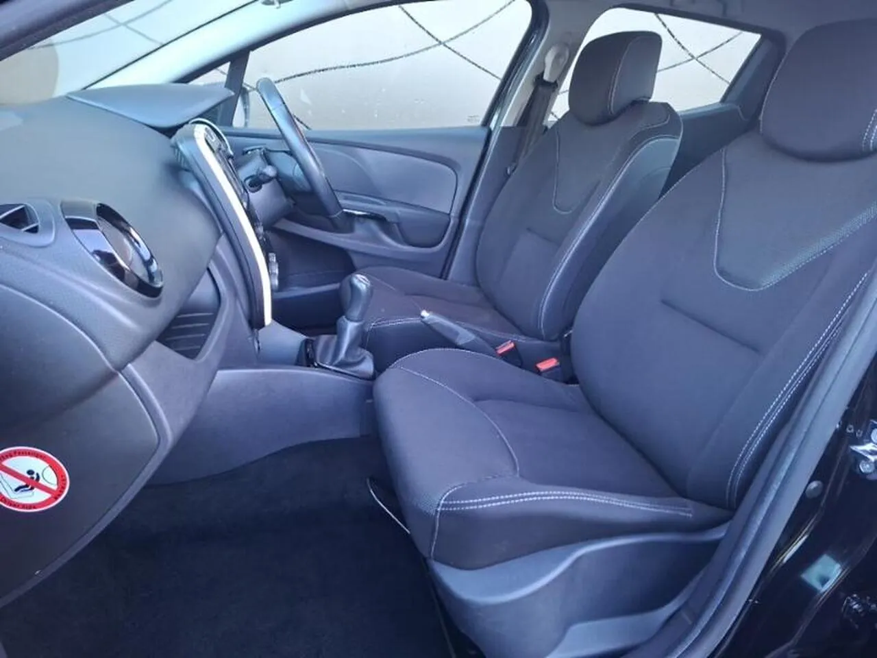 Renault Clio 2016 photo 5