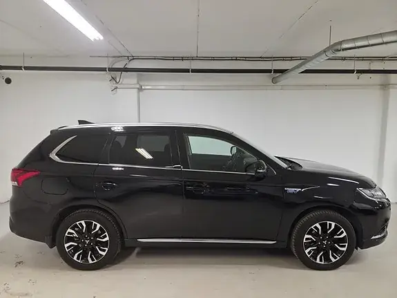 Mitsubishi Outlander 2016 photo 5