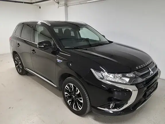 Mitsubishi Outlander 2016 photo 3