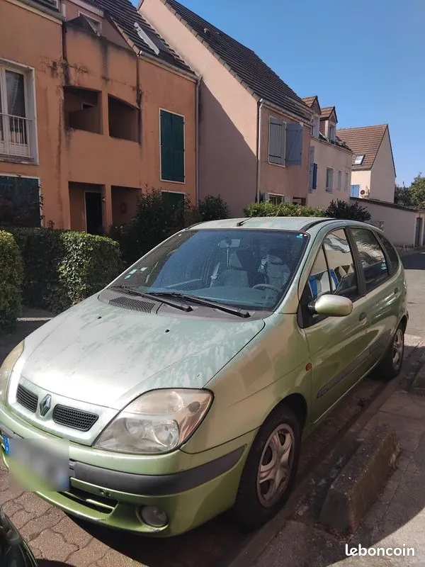 Renault Scenic 2000 photo 2
