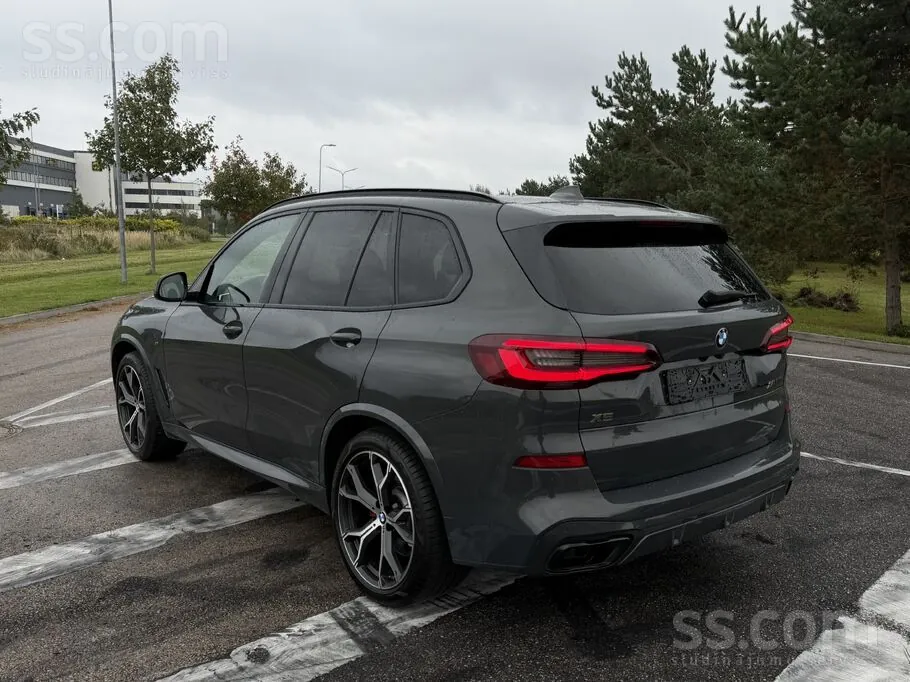 BMW X5 2023 photo 4