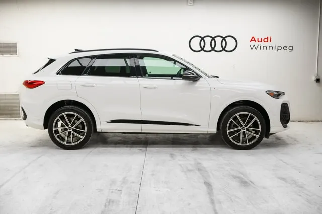 Audi Q5 2025 photo 4