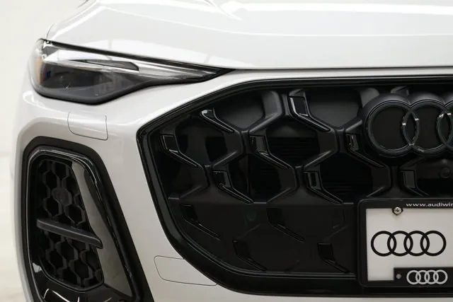 Audi Q5 2025 photo 3