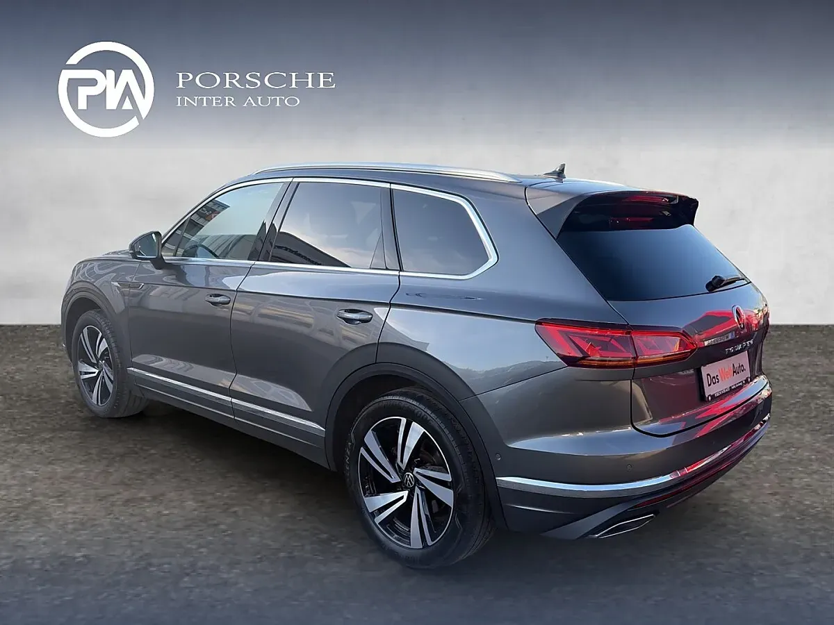 Volkswagen Touareg 2023 photo 3