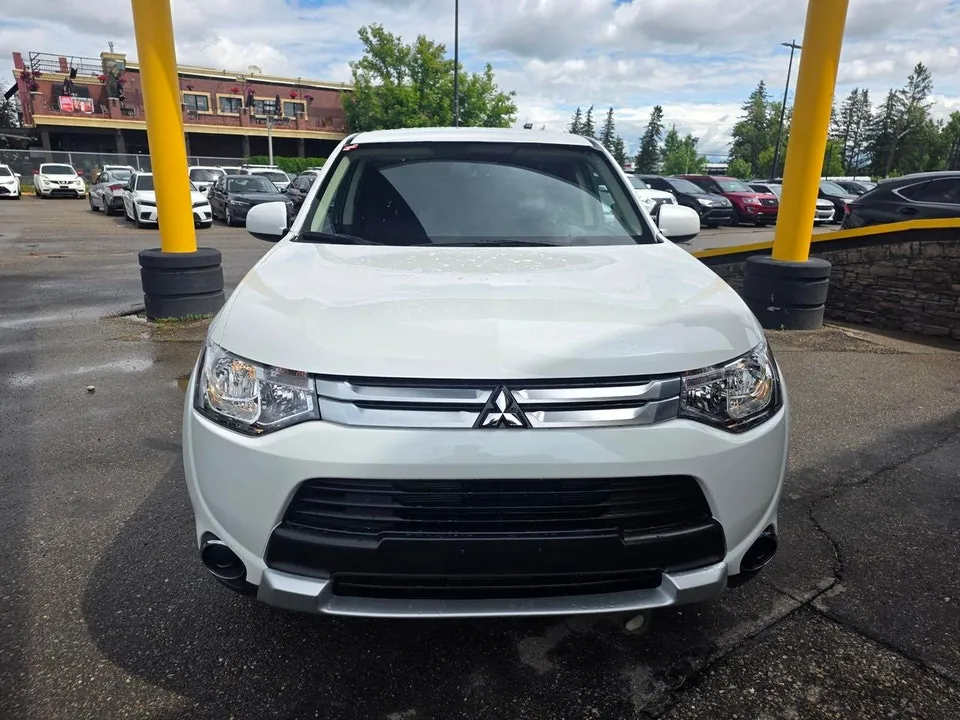 Mitsubishi Outlander 2015 photo 3