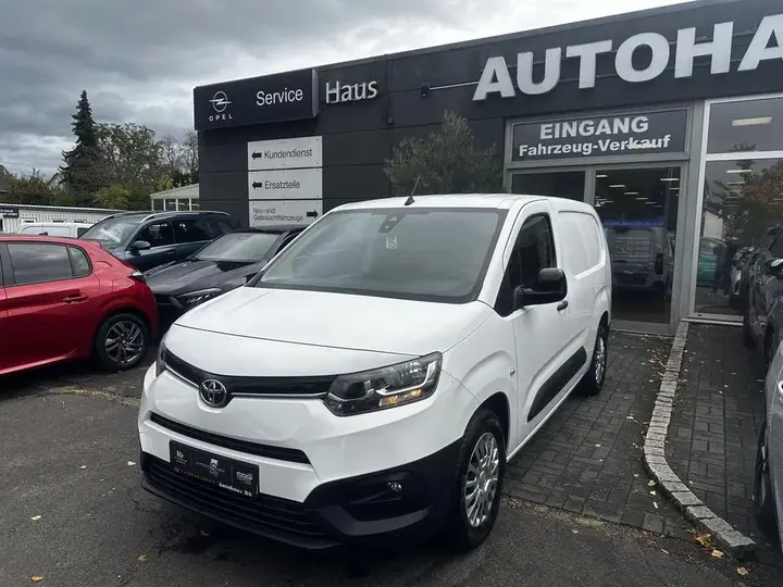 Toyota Proace City