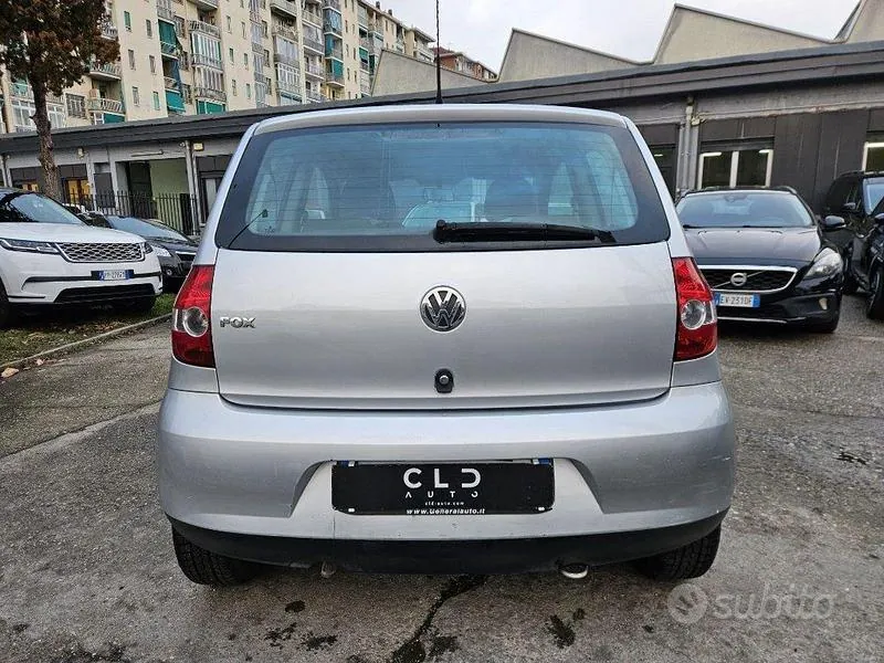 Volkswagen Fox 2009 photo 4