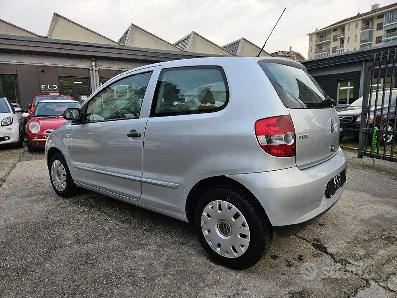Volkswagen Fox 2009 photo 5
