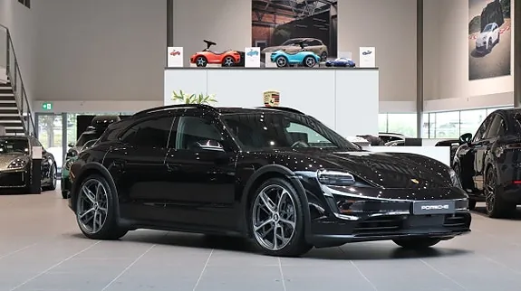 Porsche Taycan Cross Turismo