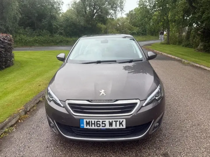 Peugeot 308 2016 photo 5