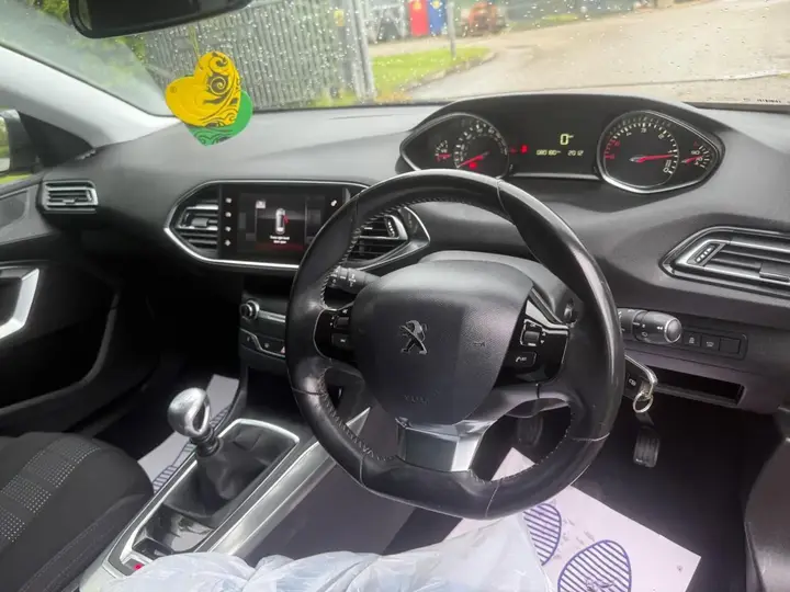 Peugeot 308 2016 photo 4