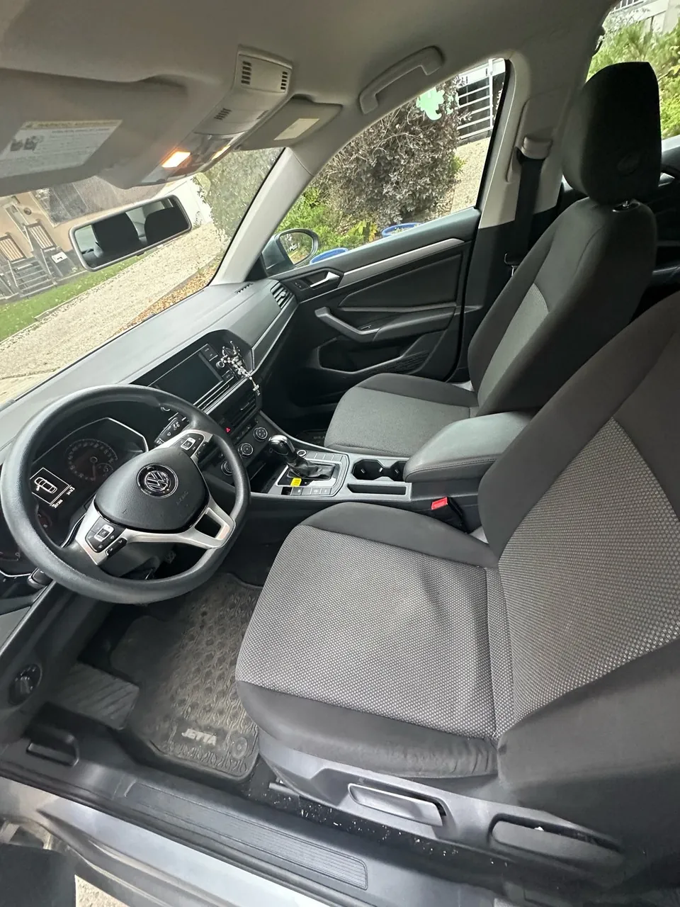 Volkswagen Jetta 2019 photo 3