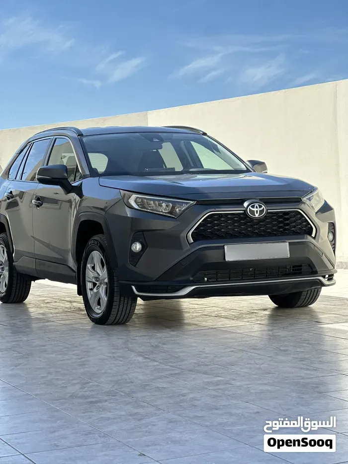 Toyota Rav 4 2021 photo 2