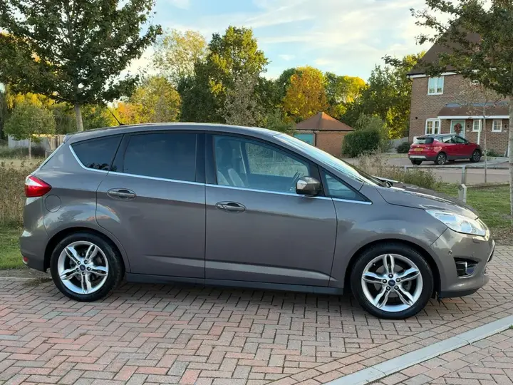 Ford C-Max 2014 photo 4