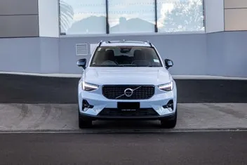 Volvo Xc40 2025 photo 4