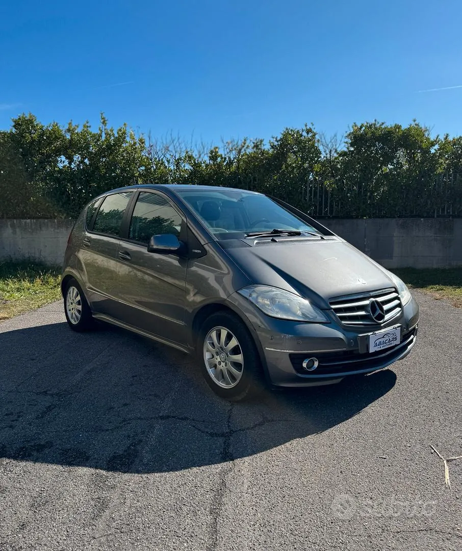 Mercedes-Benz A