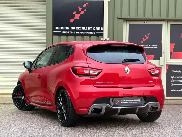 Renault Clio 2018 photo 2