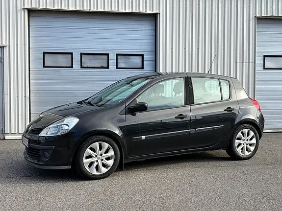 Renault Clio 2008 photo 2