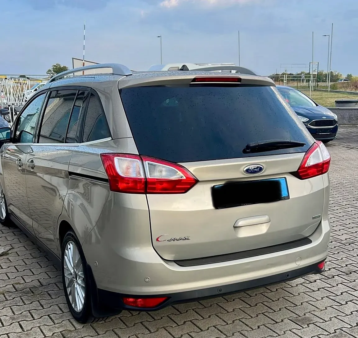 Ford C-Max 2018 photo 2