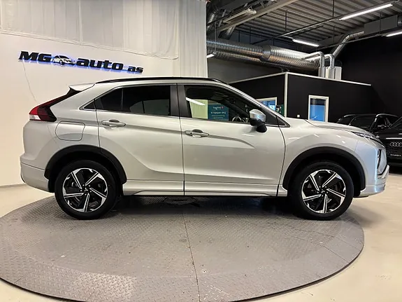 Mitsubishi Eclipse Cross 2021 photo 3