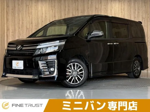 Toyota Vocsei Zs
